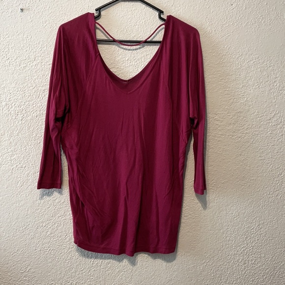 Red Express long sleeve shirt size extra small - Picture 2 of 3